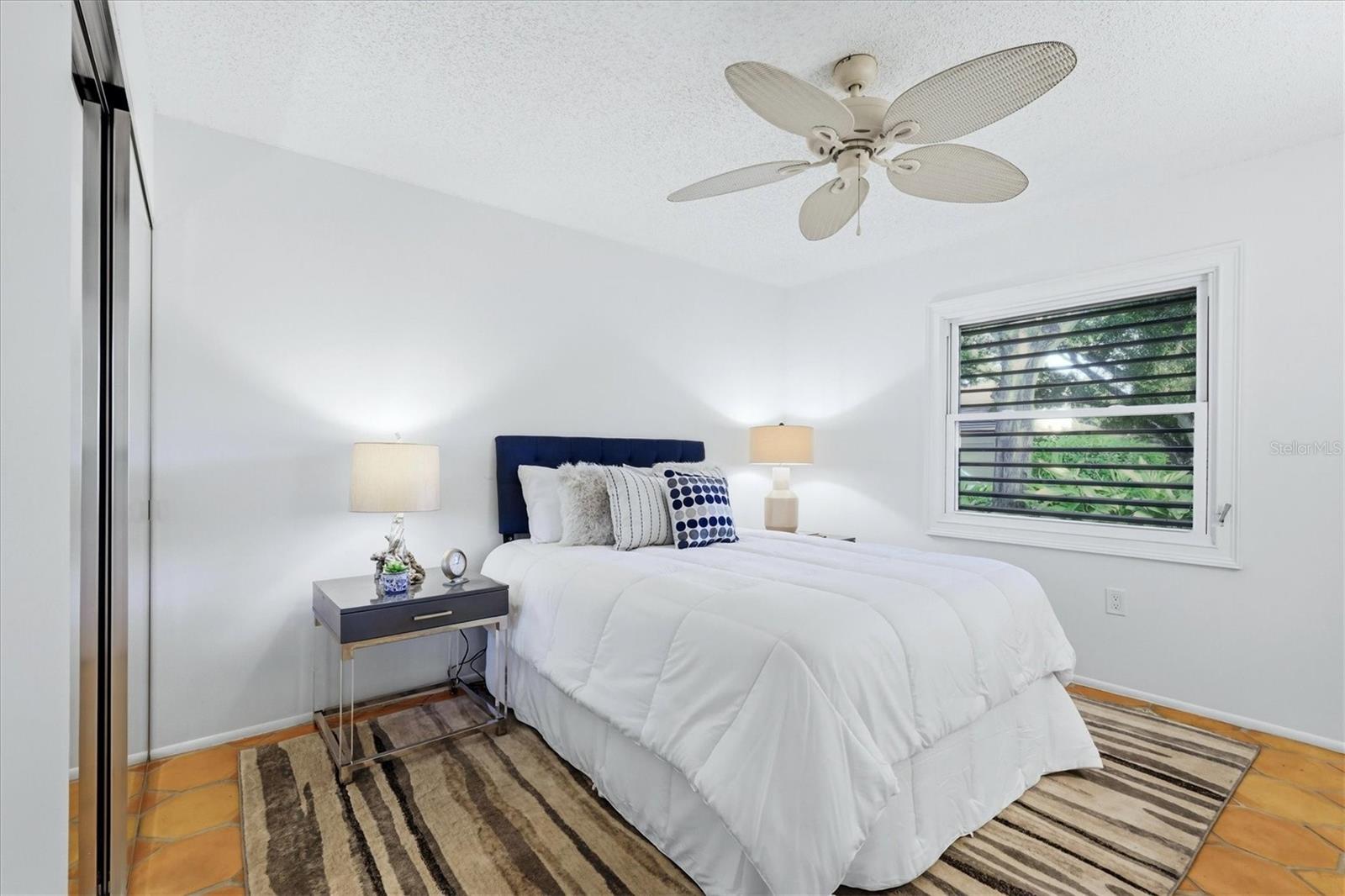 3634 GLEN OAKS MANOR DR — photo 30
