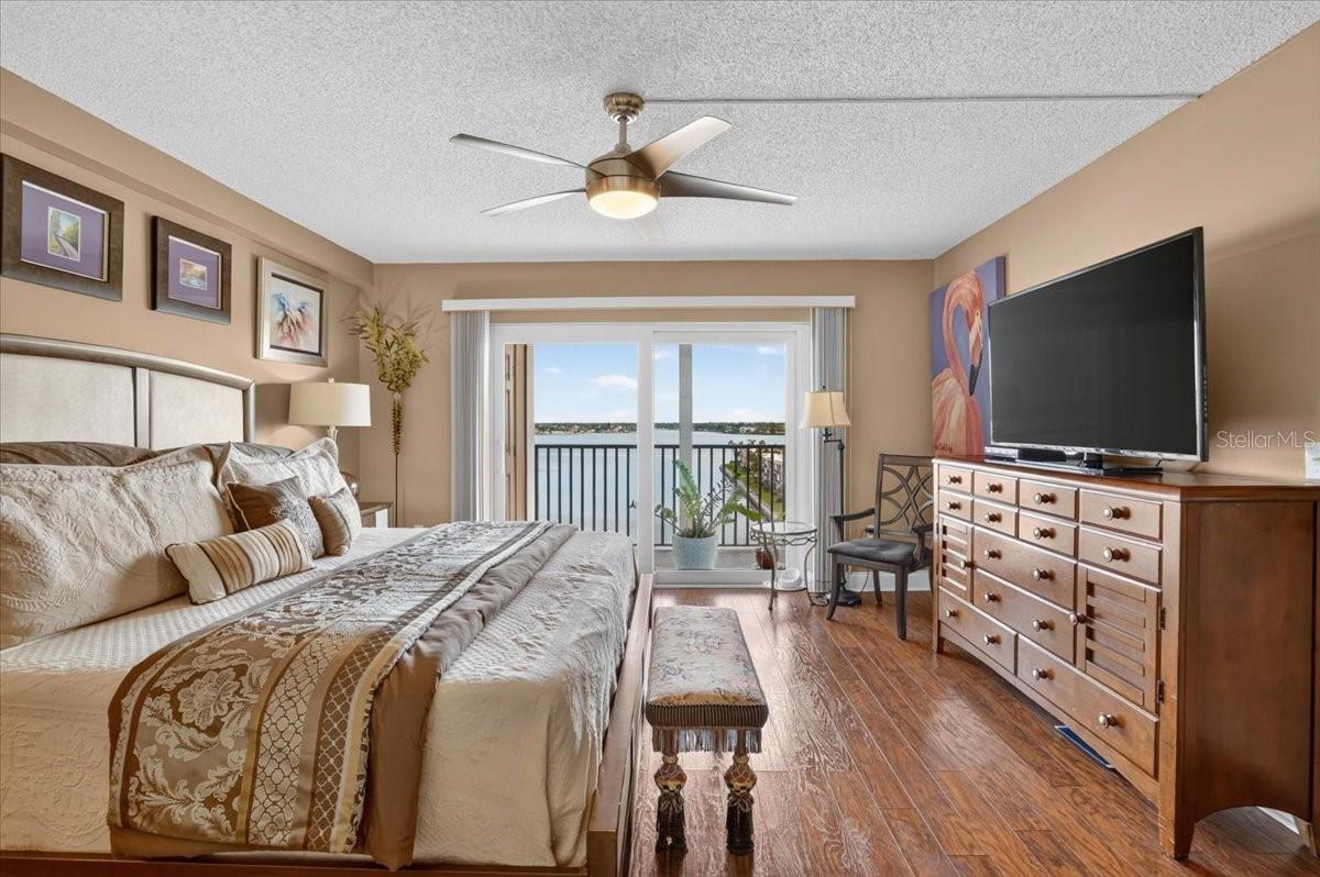 7300 SUN ISLAND DR S #701 — photo 28