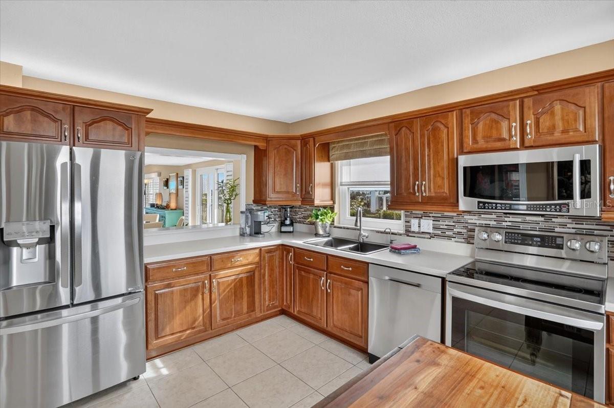7300 SUN ISLAND DR S #701 — photo 21