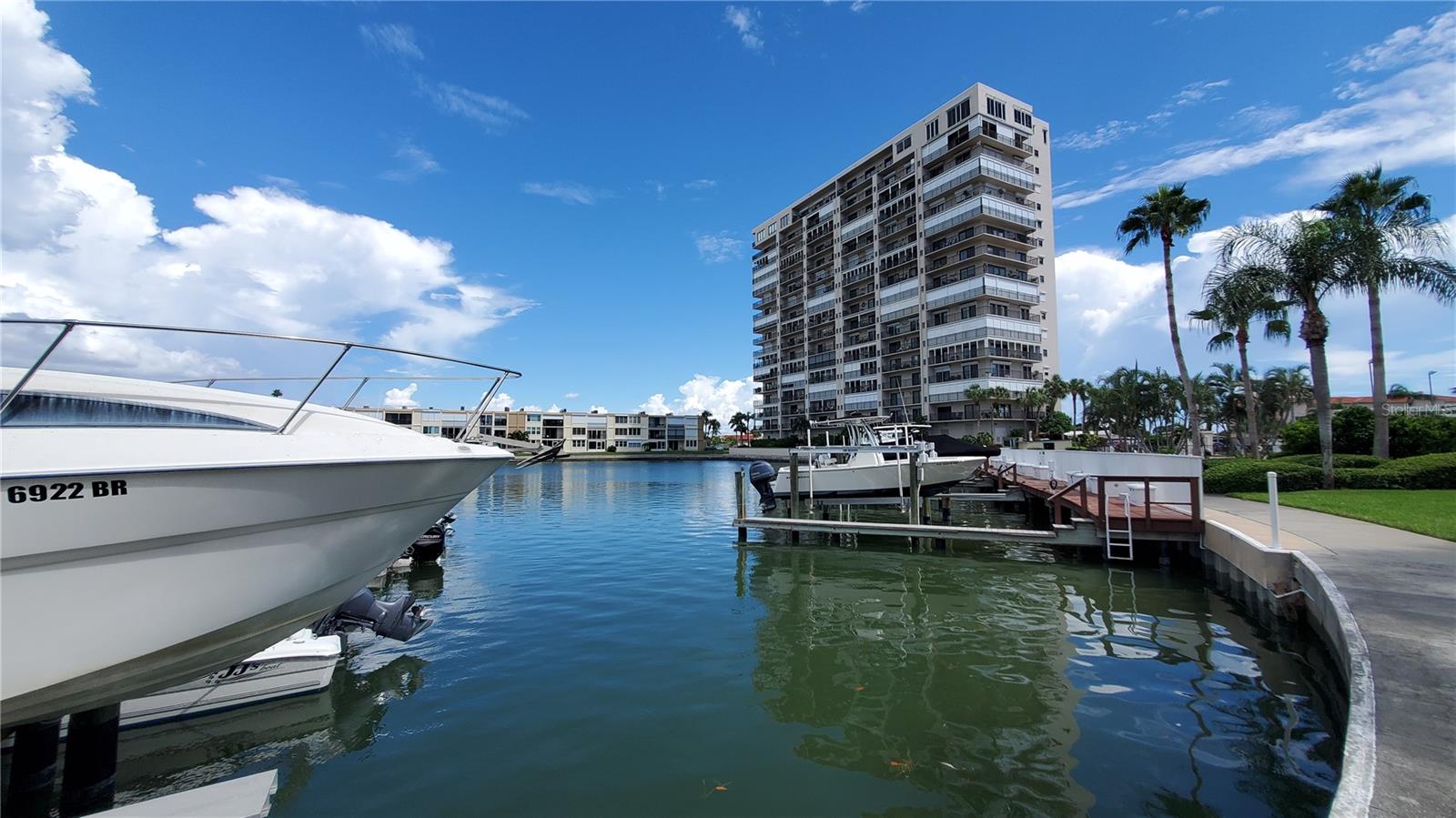 7300 SUN ISLAND DR S #701 — photo 80