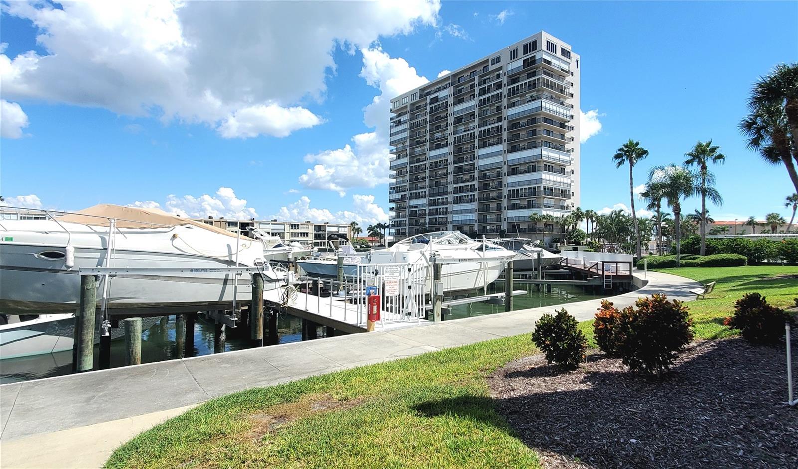 7300 SUN ISLAND DR S #701 — photo 78