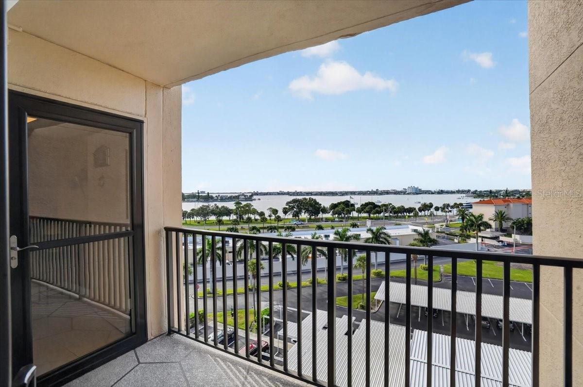 7300 SUN ISLAND DR S #701 — photo 8