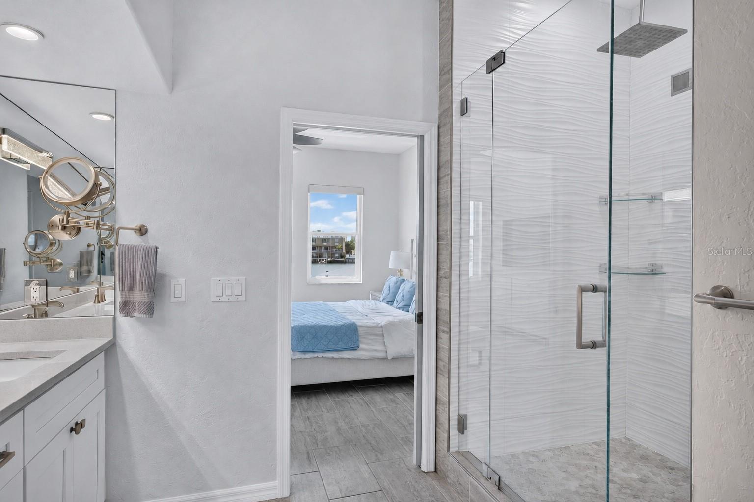 141 BAYSIDE DR — photo 27