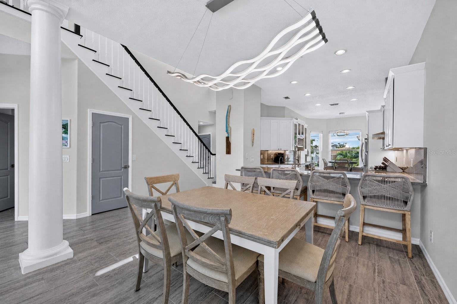 141 BAYSIDE DR — photo 22
