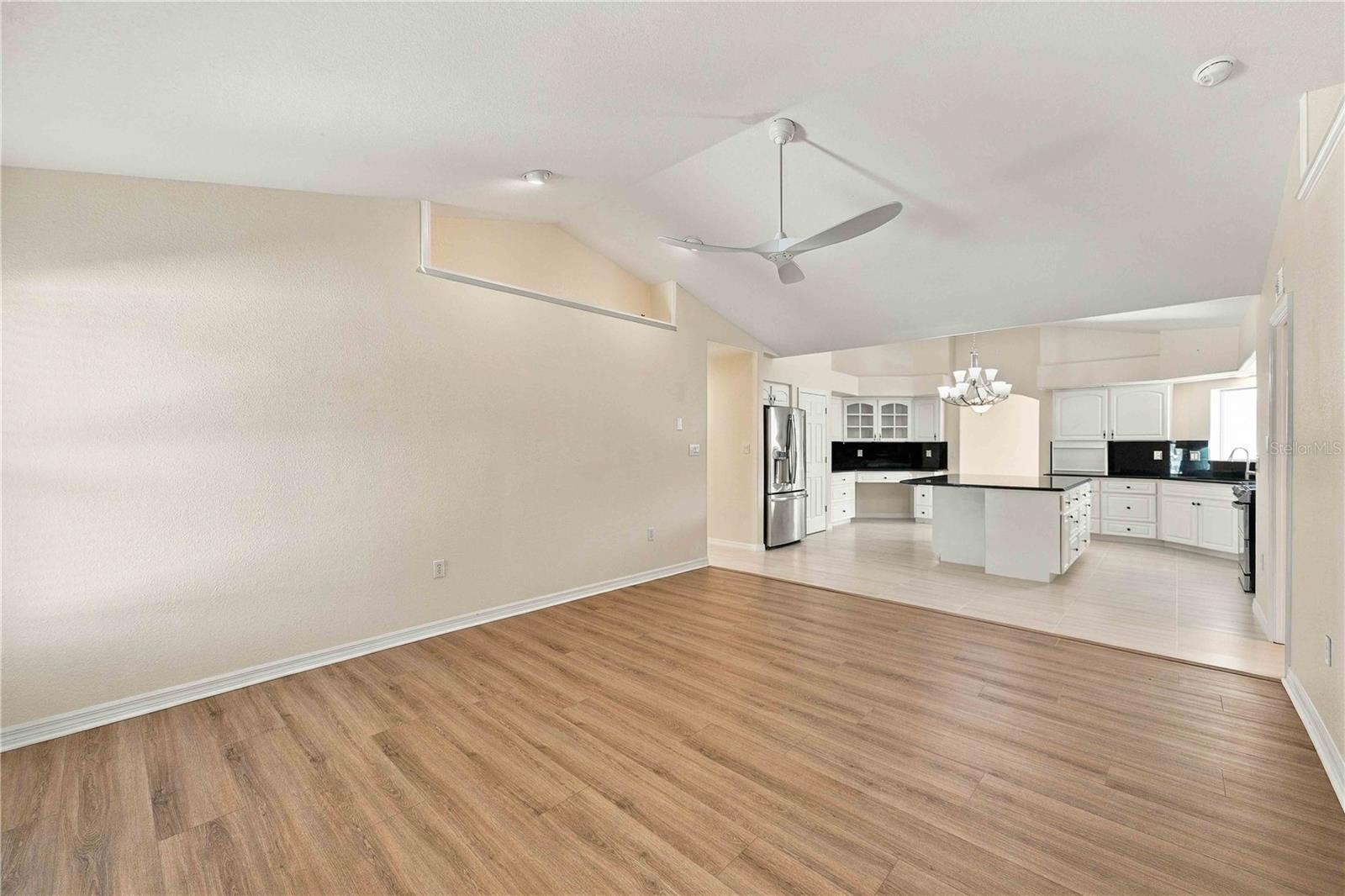 7545 TOTEM AVE — photo 23