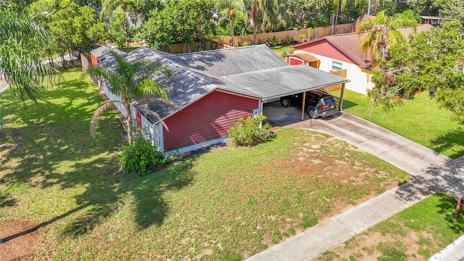 617 HIGHVIEW CIR S — photo 2
