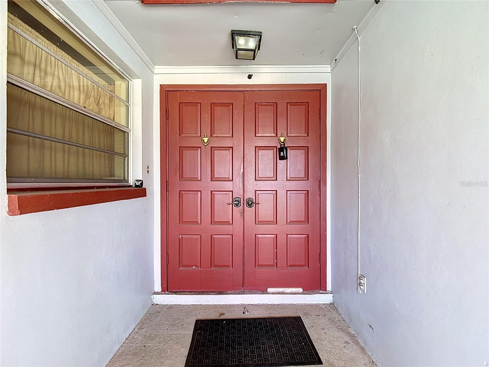 617 HIGHVIEW CIR S — photo 3