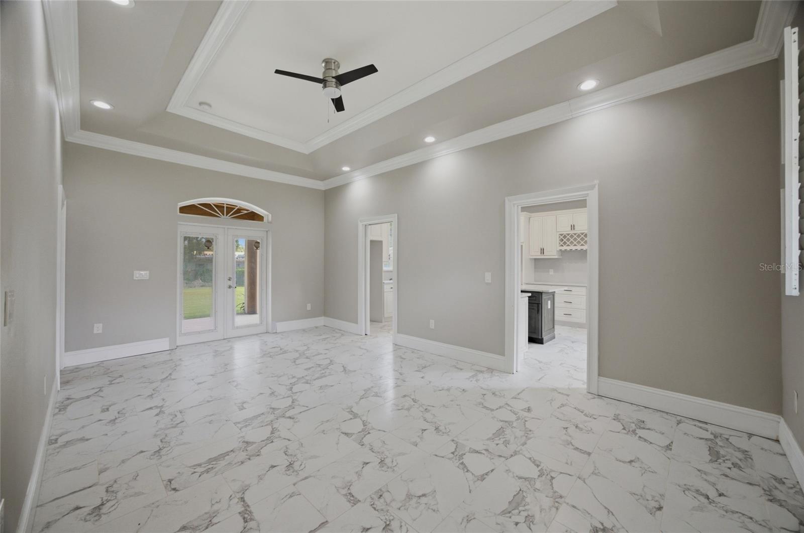 1208 W BAKER ST — photo 9