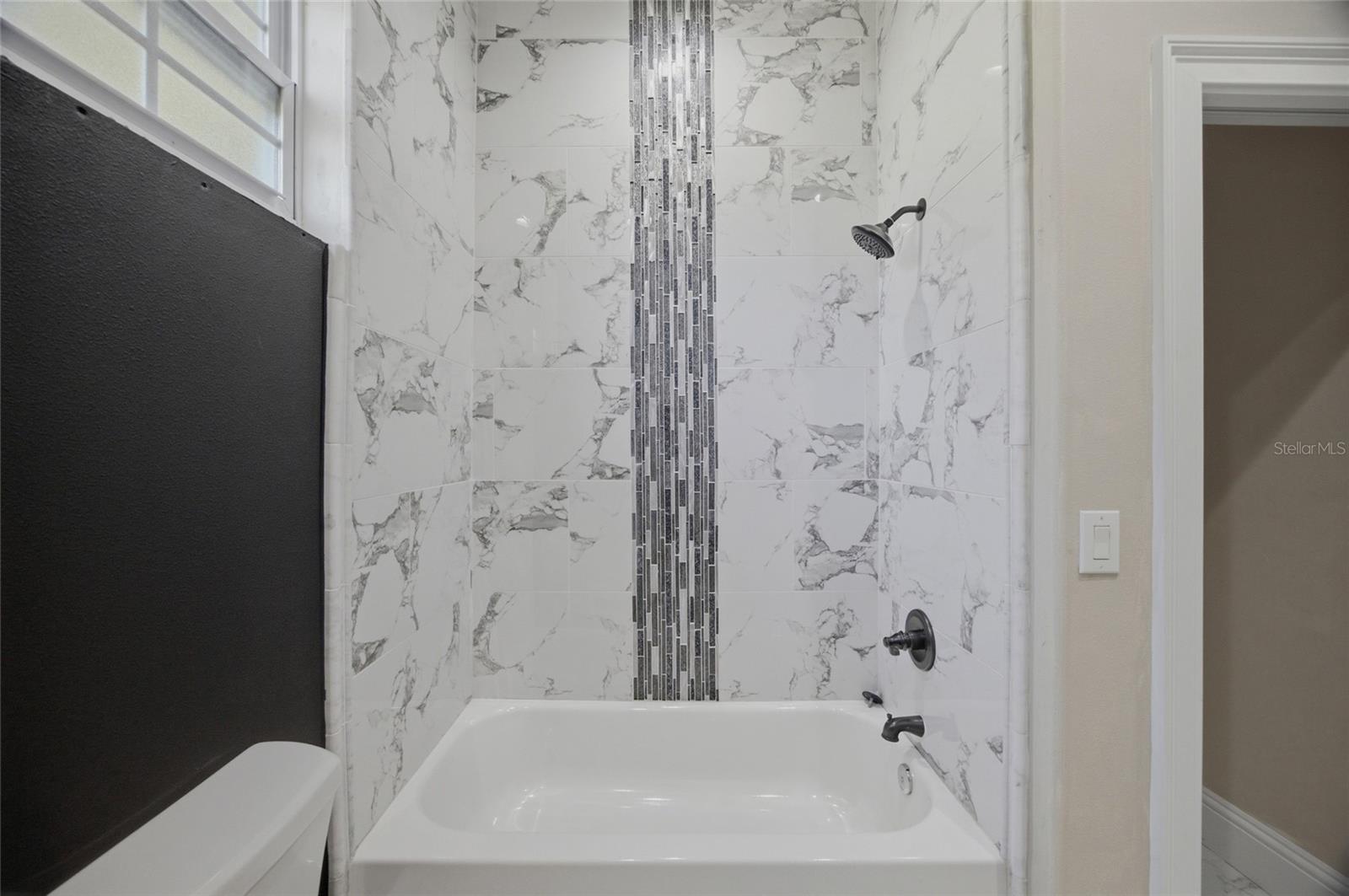 1208 W BAKER ST — photo 23