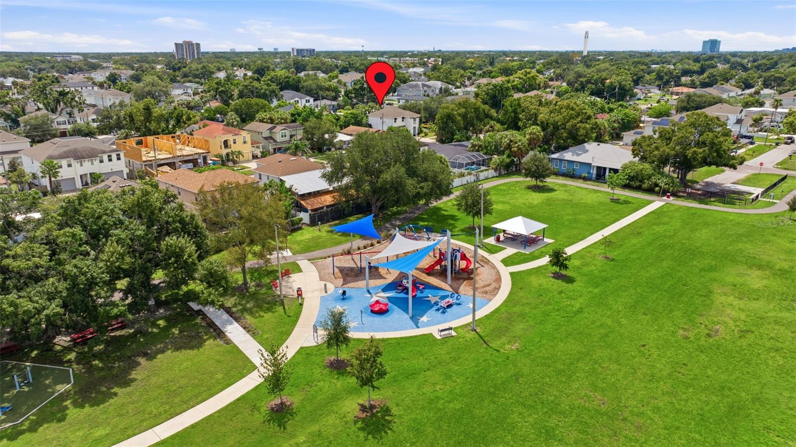 2422 W CARMEN ST — photo 47