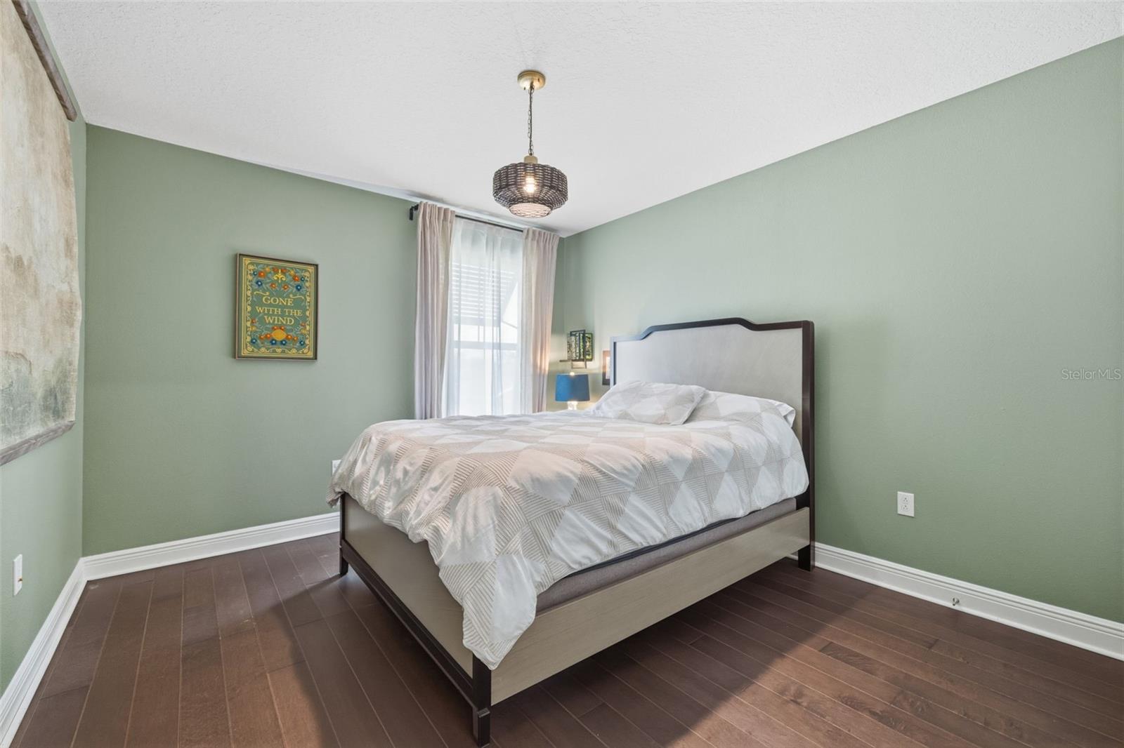 2422 W CARMEN ST — photo 28