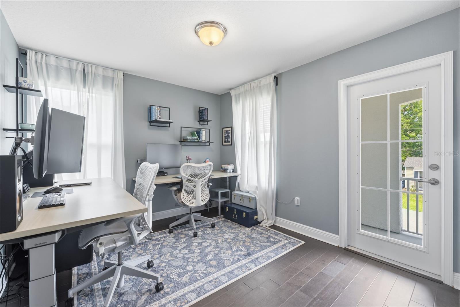 2422 W CARMEN ST — photo 25
