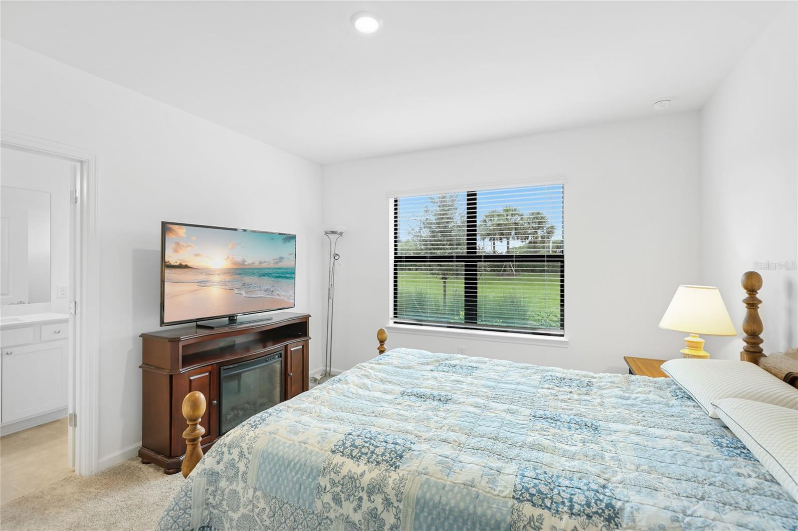 6587 SILVERSTAR DR — photo 12