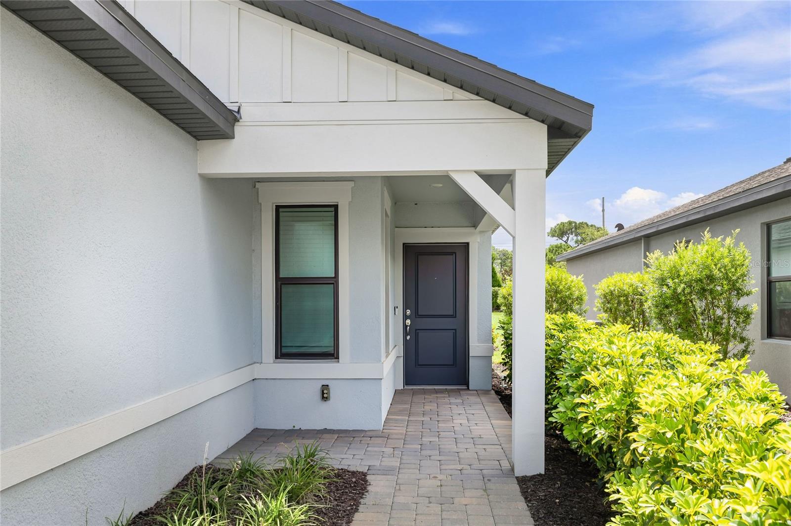6587 SILVERSTAR DR — photo 2