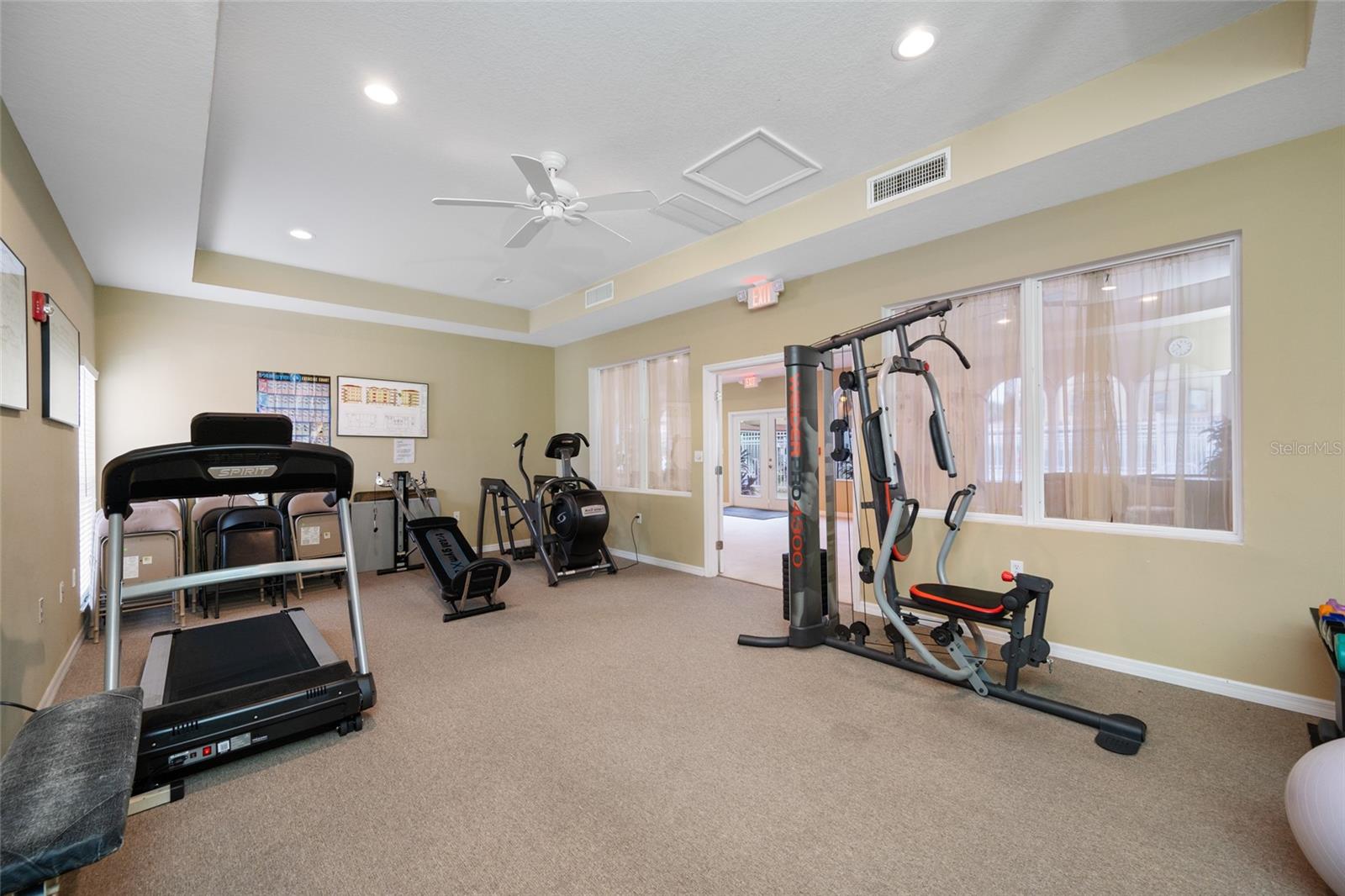 642 WELLS CT #402 — photo 41