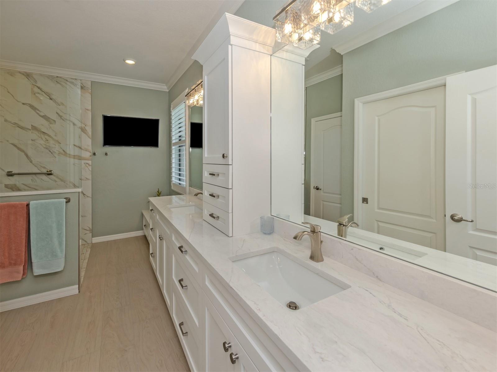 13895 VANCANZA DR — photo 14