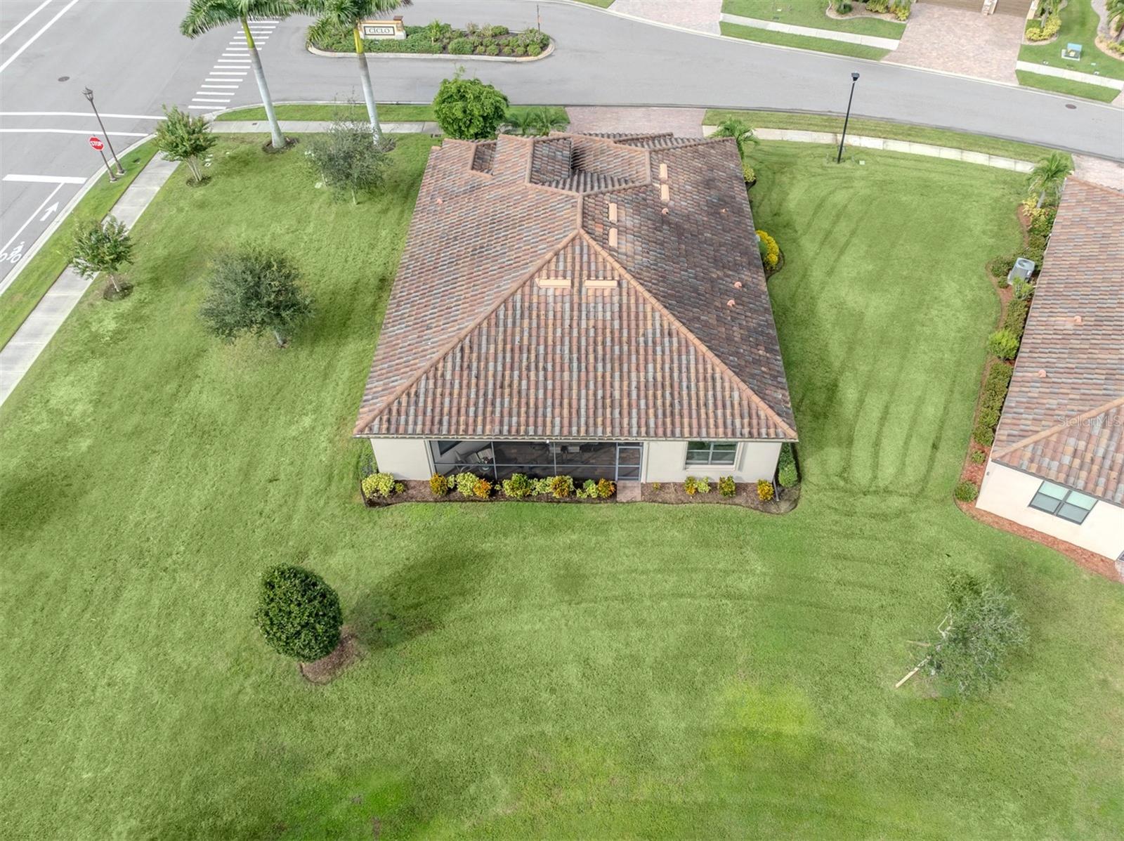 13895 VANCANZA DR — photo 25