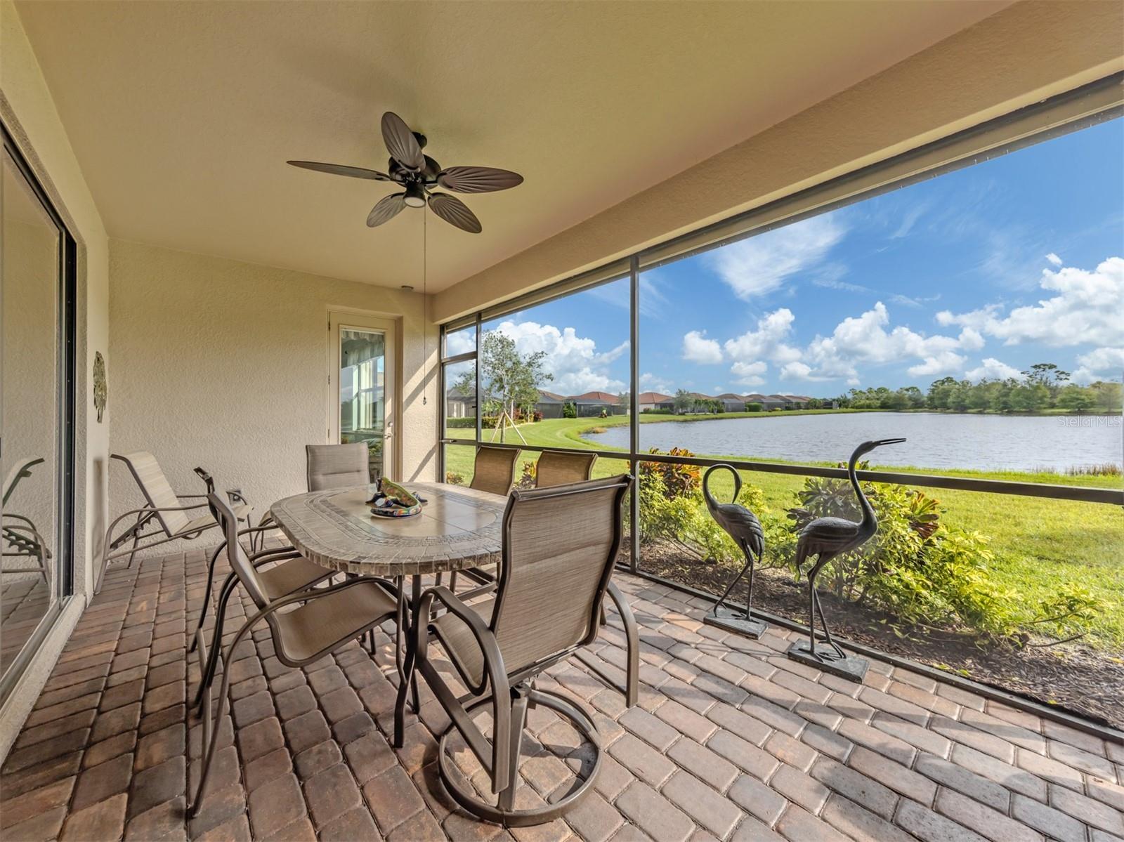 13895 VANCANZA DR — photo 22