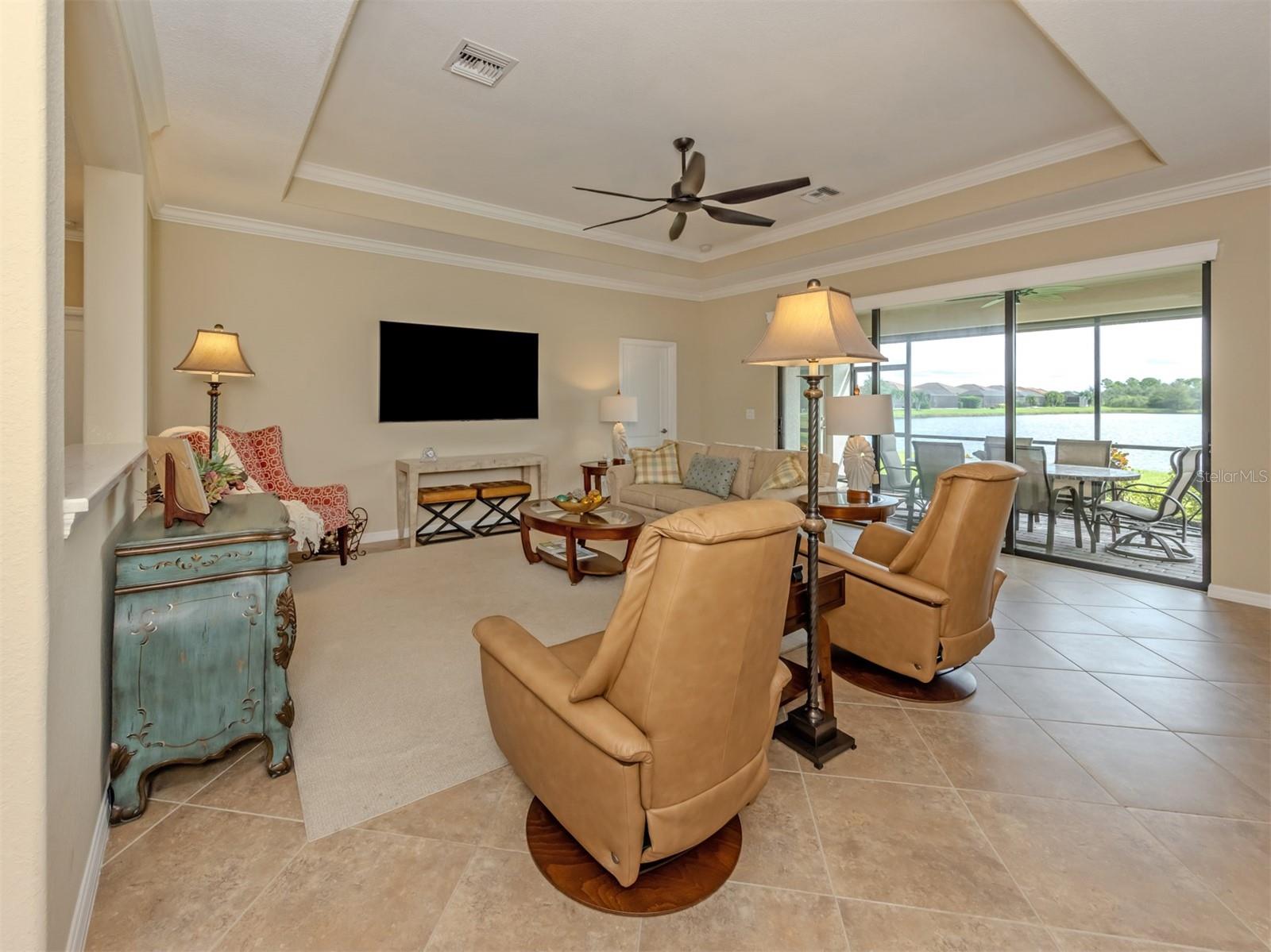 13895 VANCANZA DR — photo 6