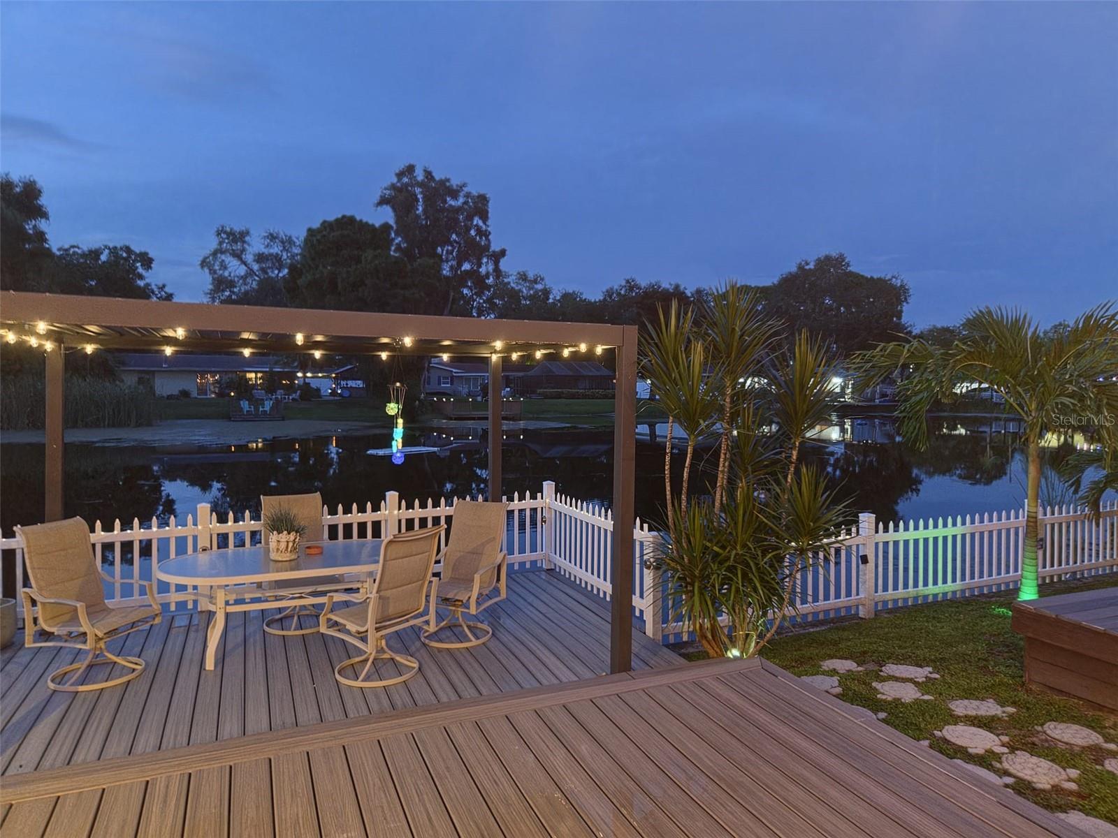 10861 CLARA LN — photo 22