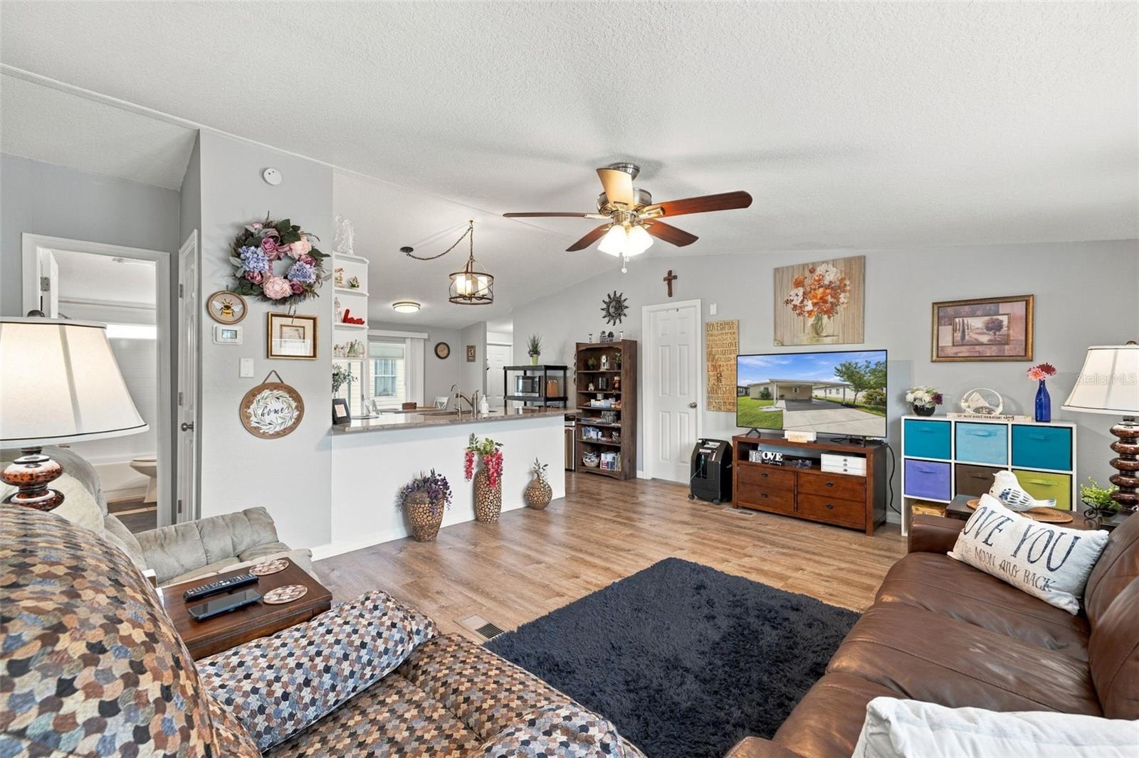 3041 SHORT LEAF ST — photo 4