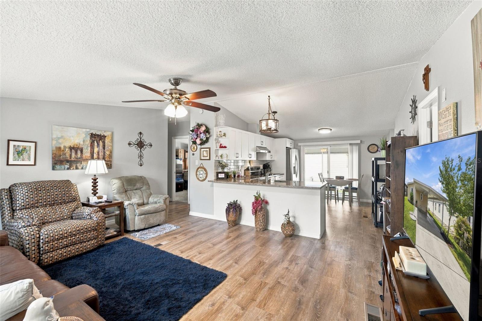 3041 SHORT LEAF ST — photo 7
