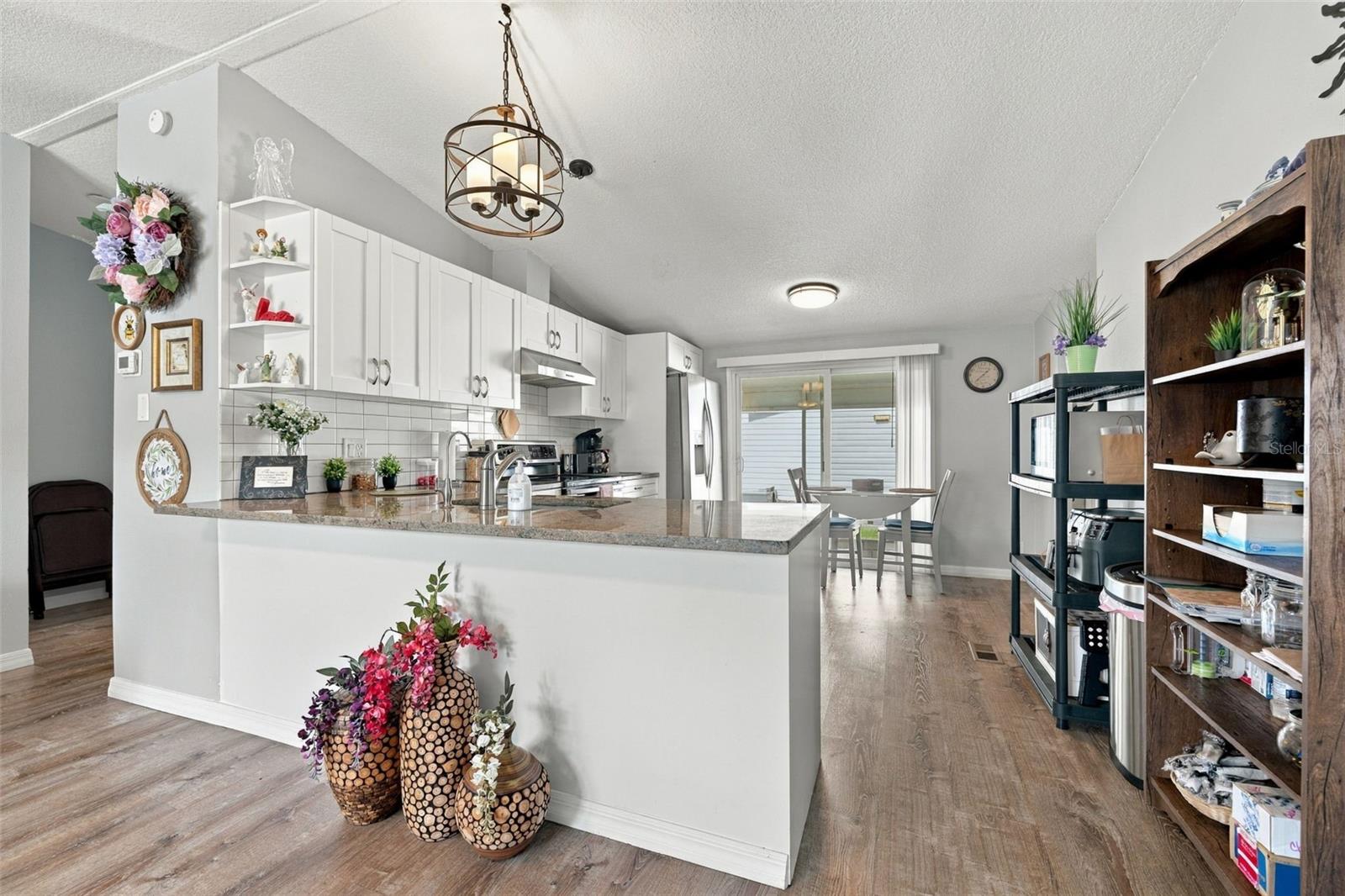 3041 SHORT LEAF ST — photo 8