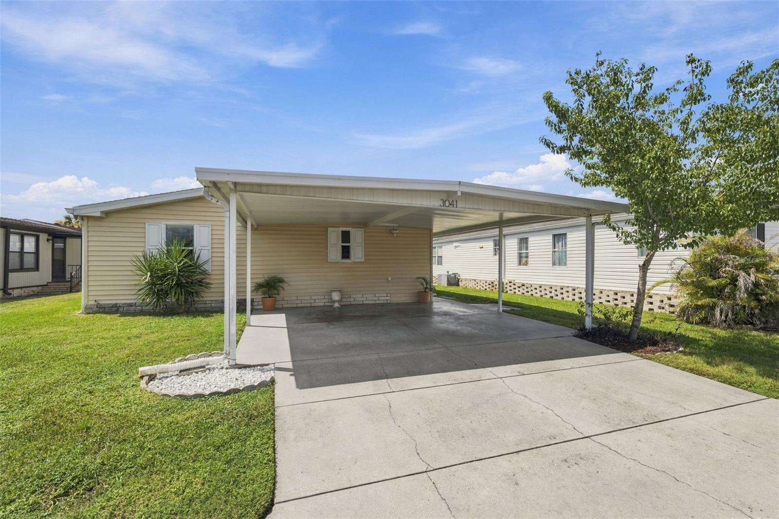 3041 SHORT LEAF ST — photo 27