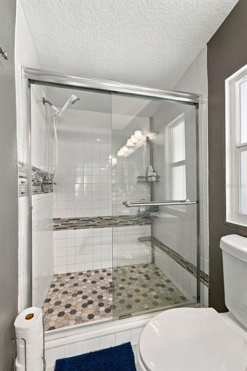 3041 SHORT LEAF ST — photo 15
