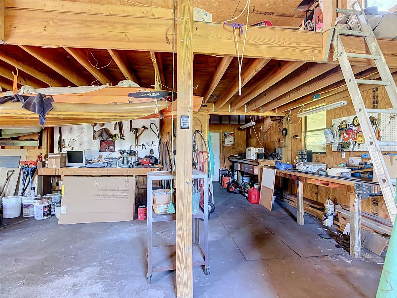 2320 BOGAERT RD — photo 41