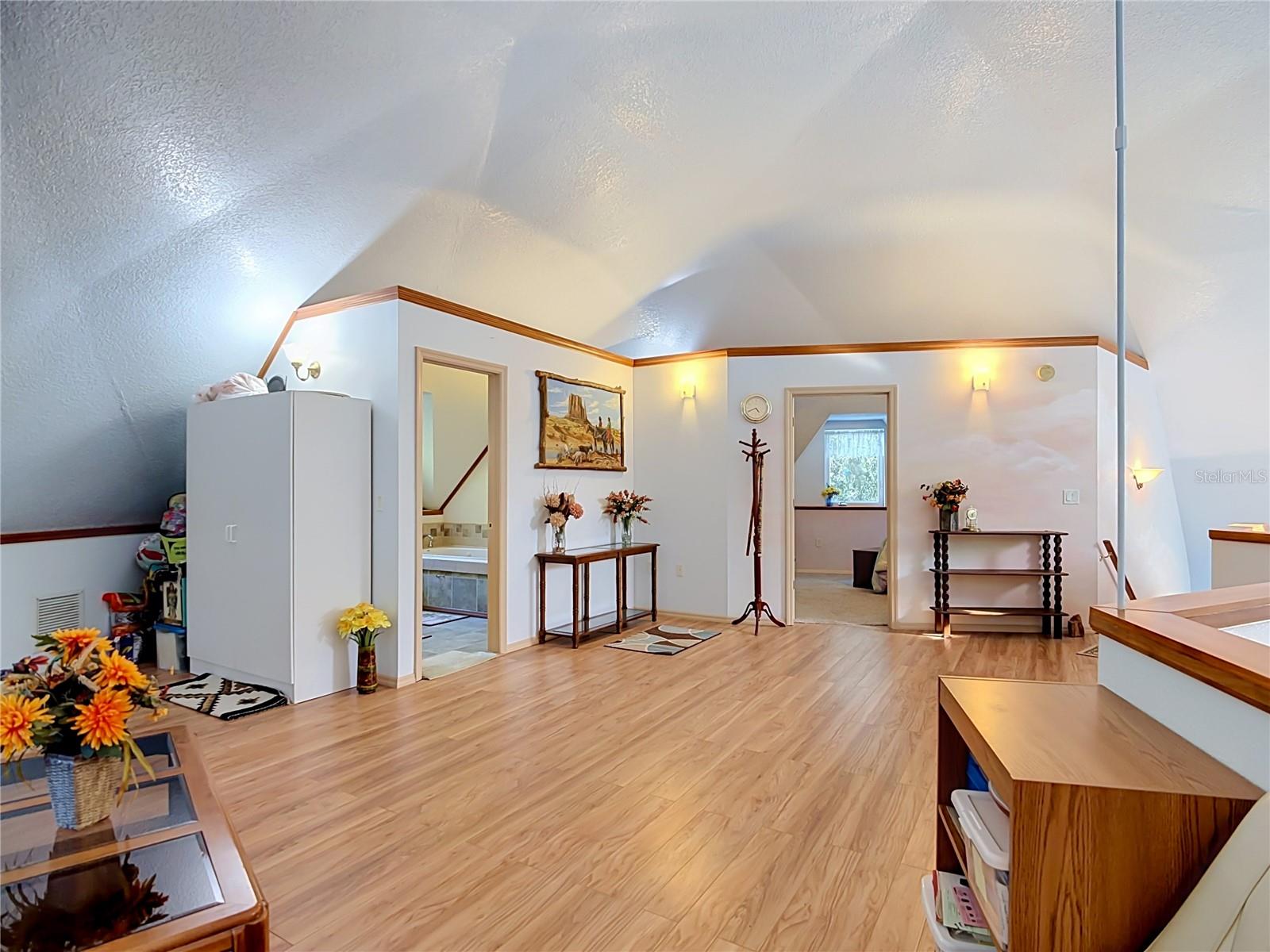 2320 BOGAERT RD — photo 28