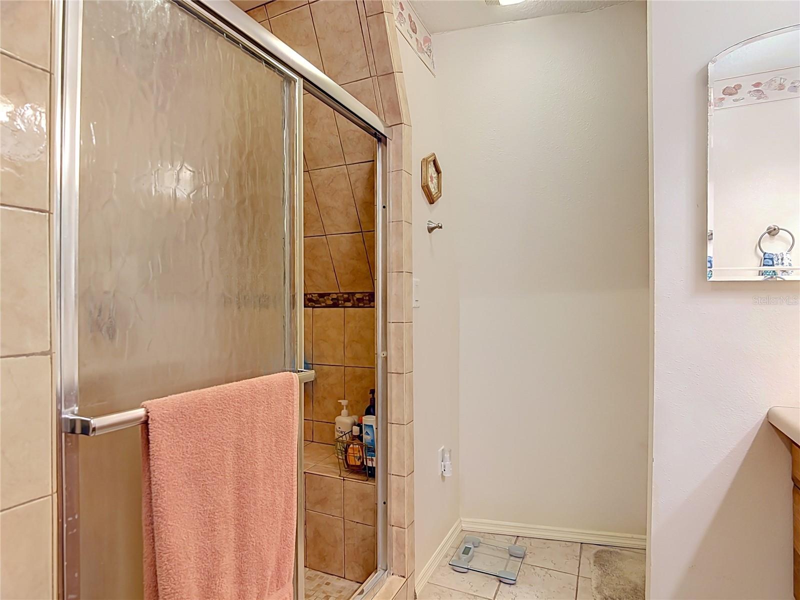 2320 BOGAERT RD — photo 11