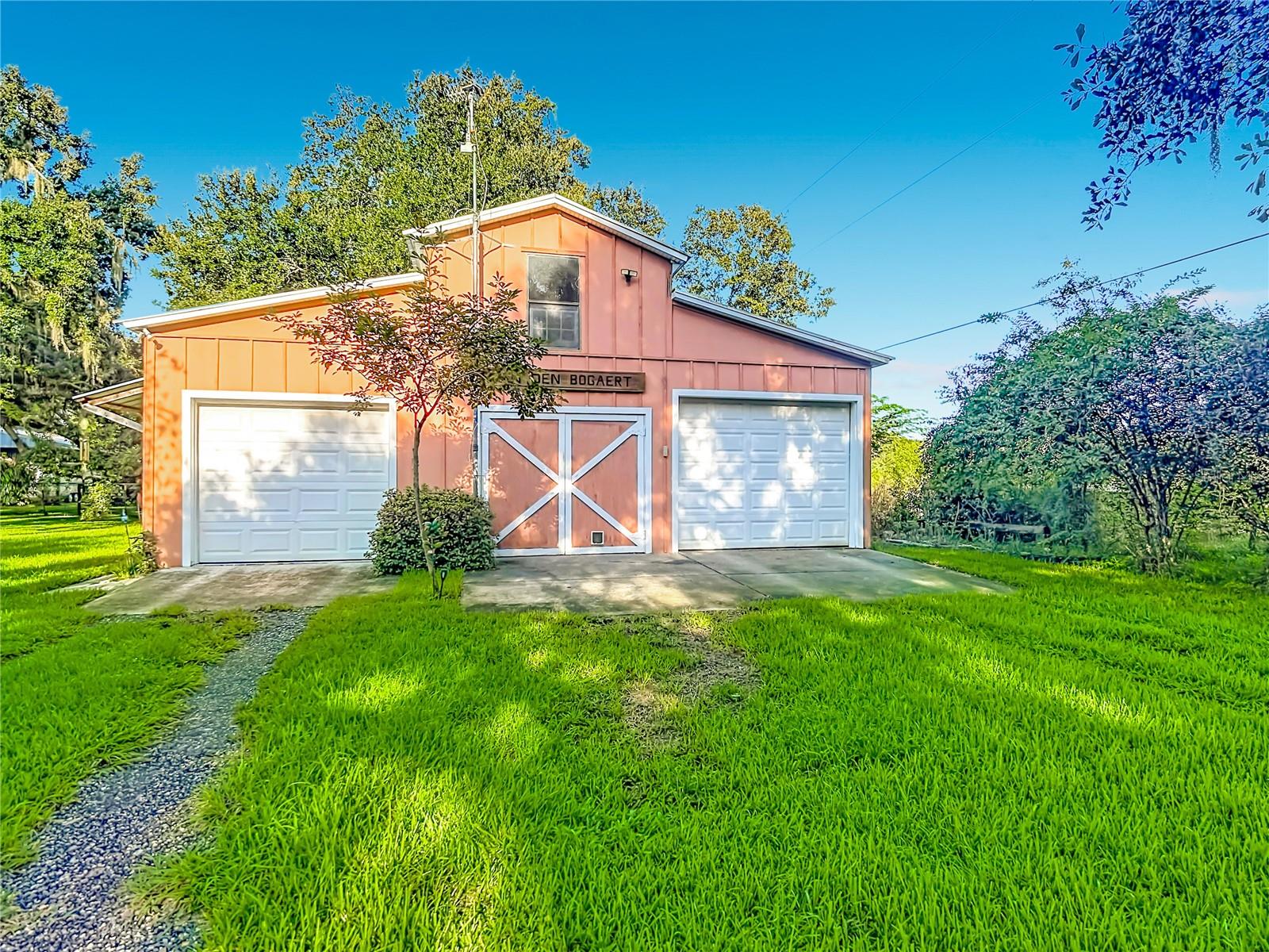 2320 BOGAERT RD — photo 57