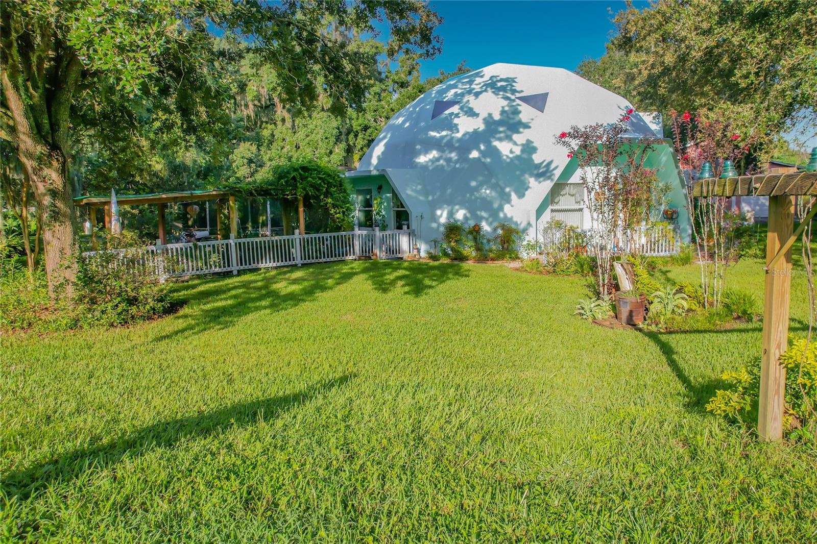 2320 BOGAERT RD — photo 13