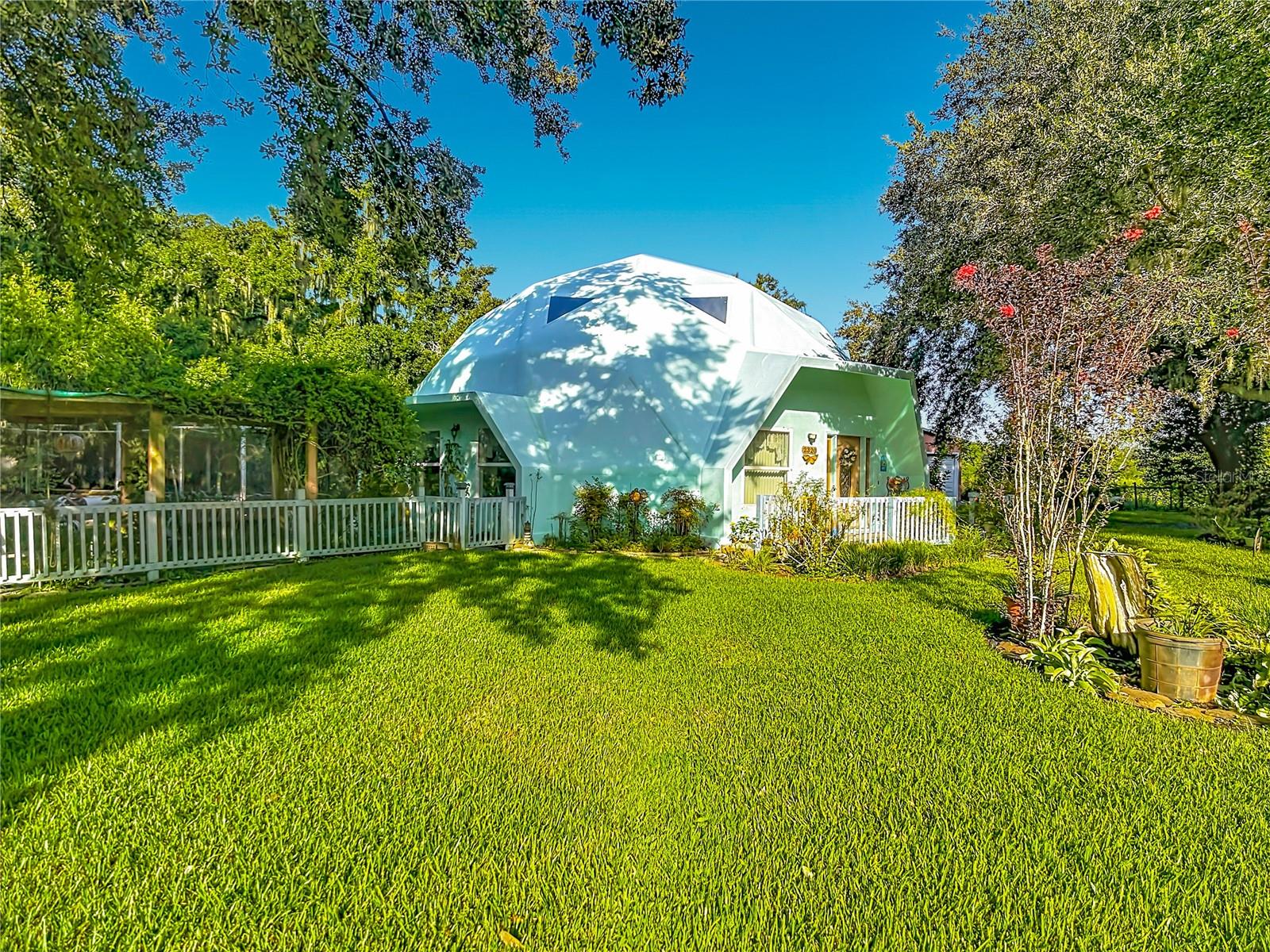 2320 BOGAERT RD — photo 37