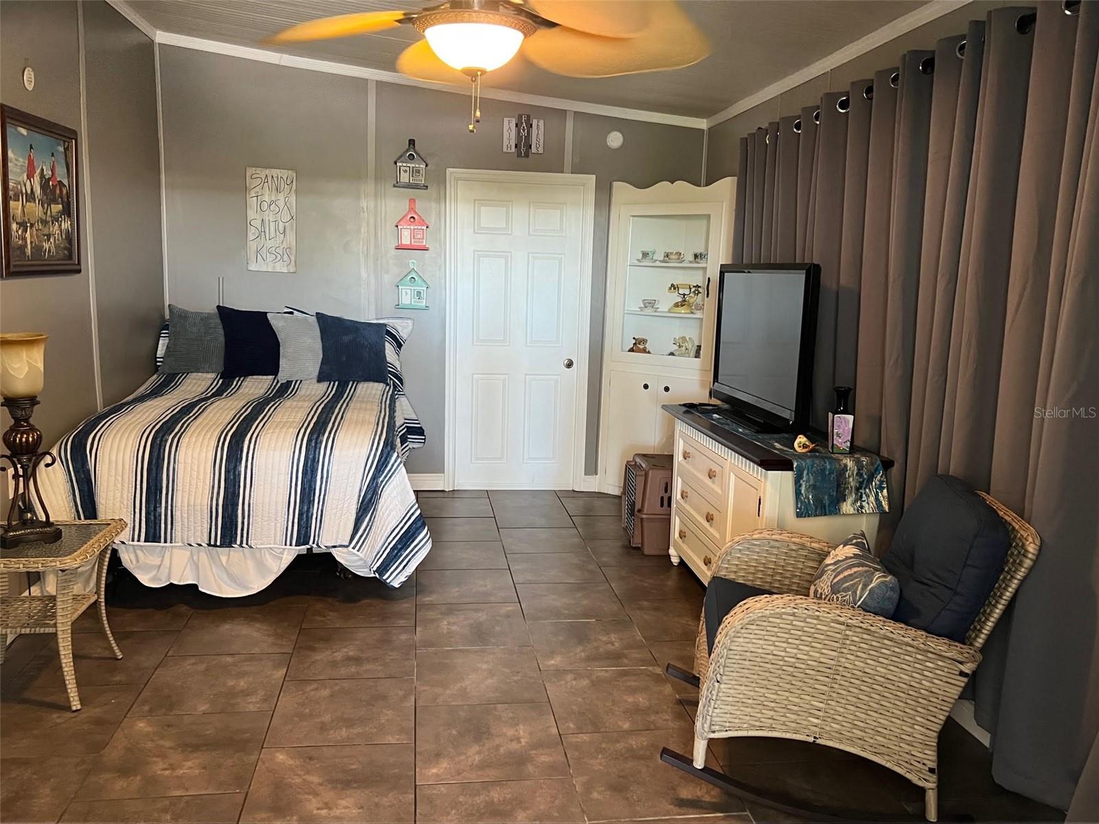 63 ROYAL PALM CIR — photo 38
