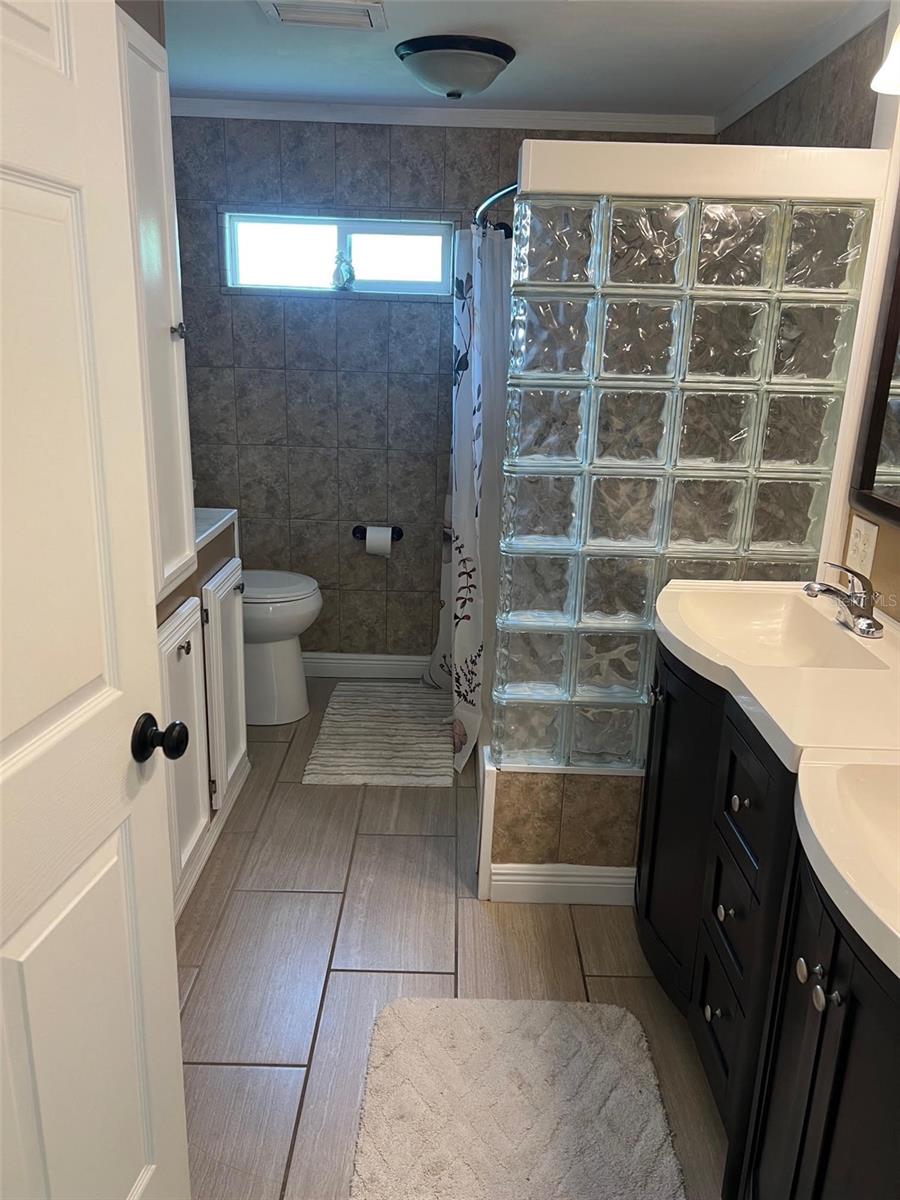 63 ROYAL PALM CIR — photo 33