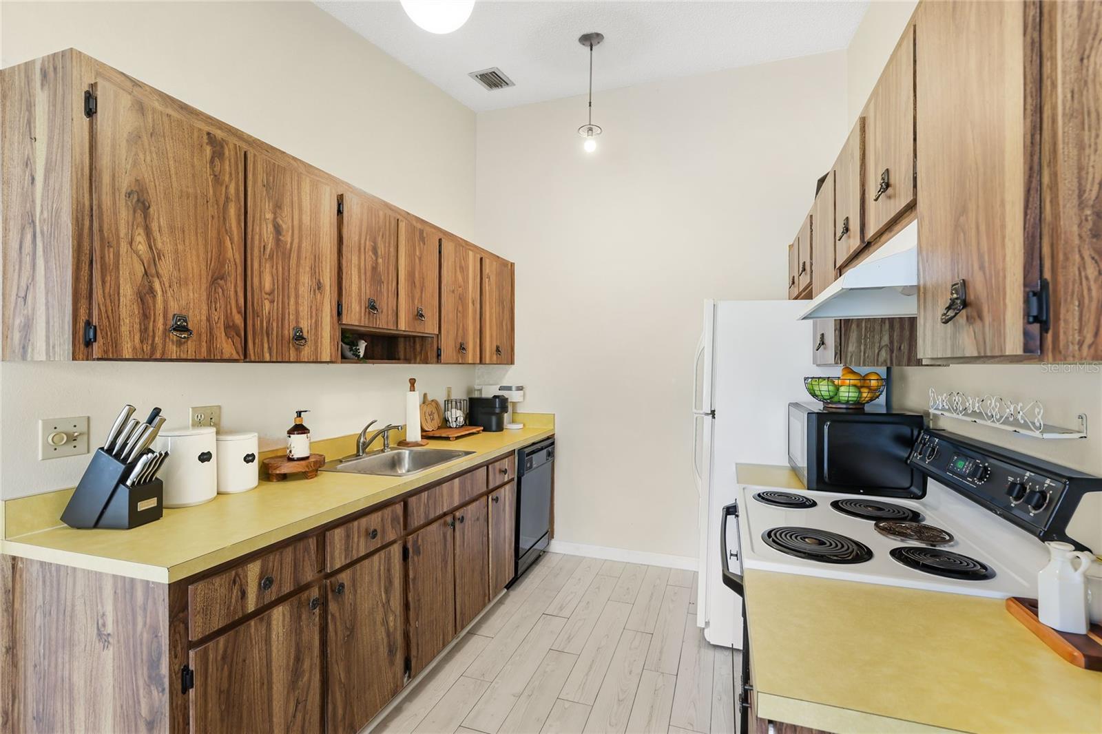 3904 36TH AVENUE DR W #37 — photo 10