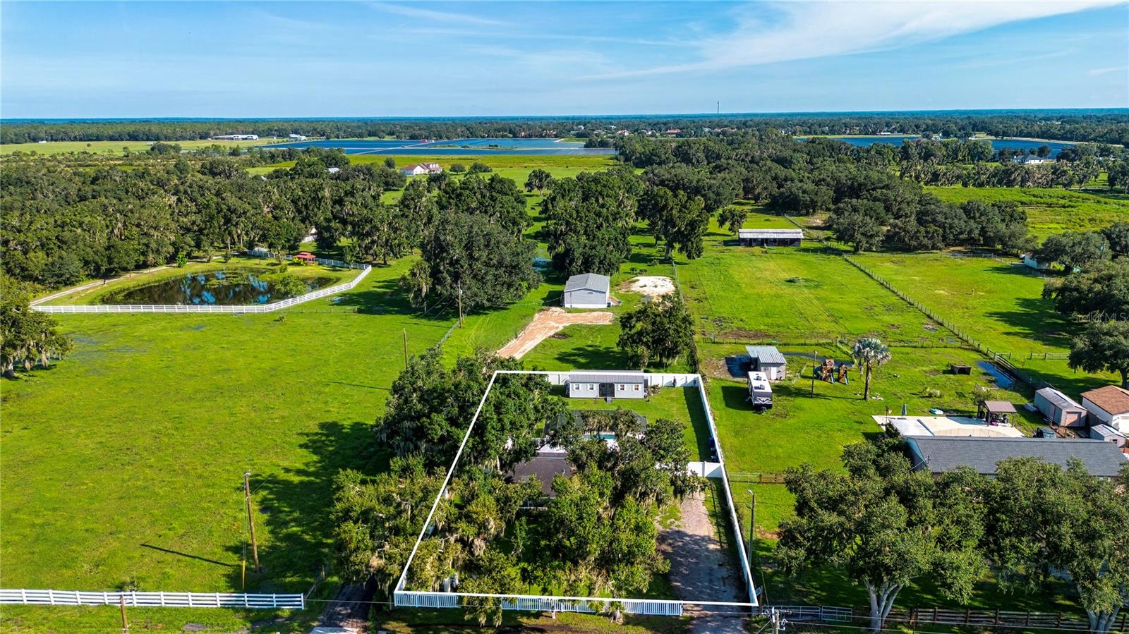 330 MOCCASIN HOLLOW RD — photo 11