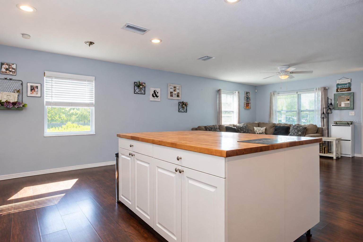 330 MOCCASIN HOLLOW RD — photo 19
