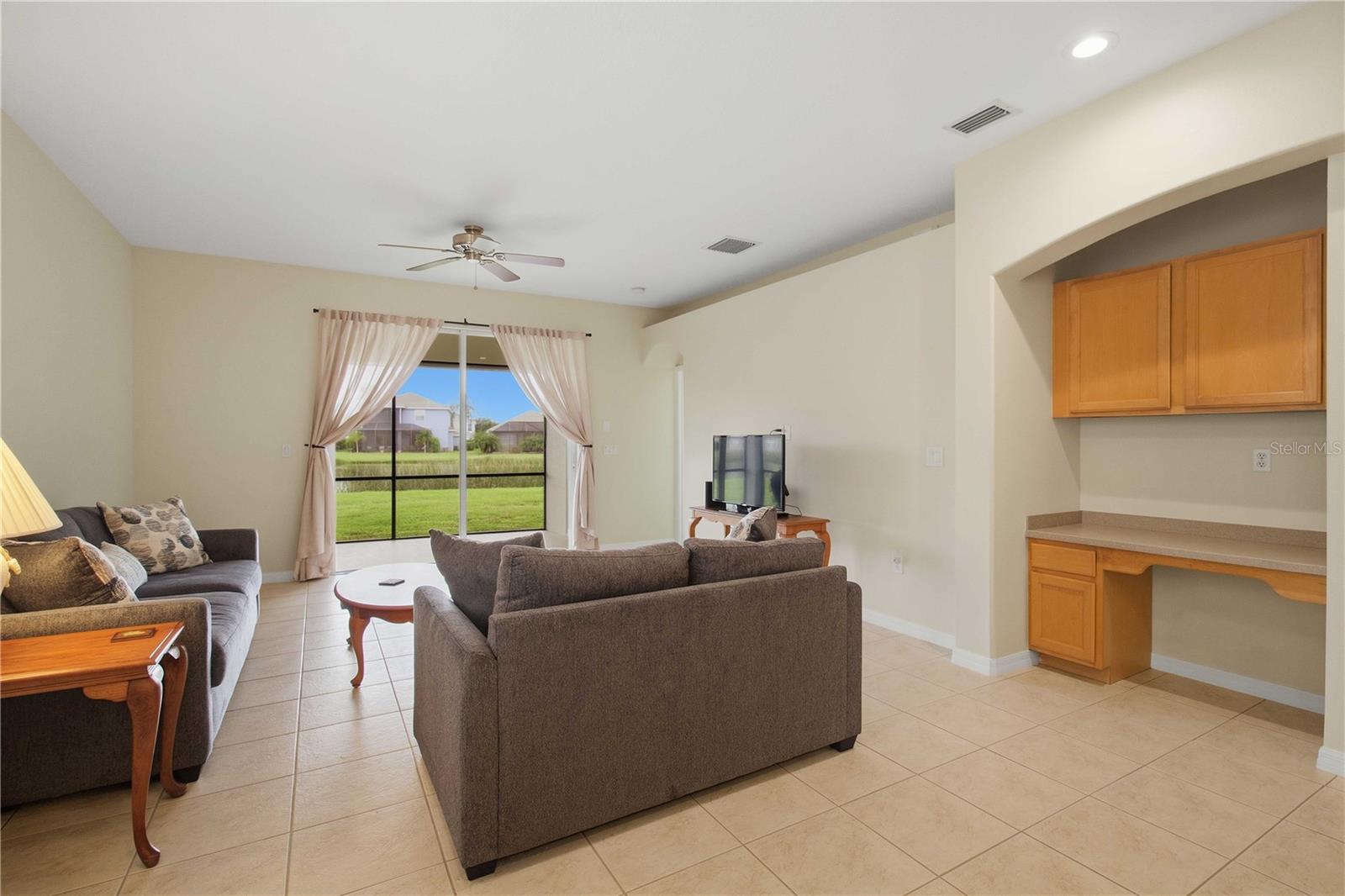 236 GOLDEN HARBOUR TRL — photo 10