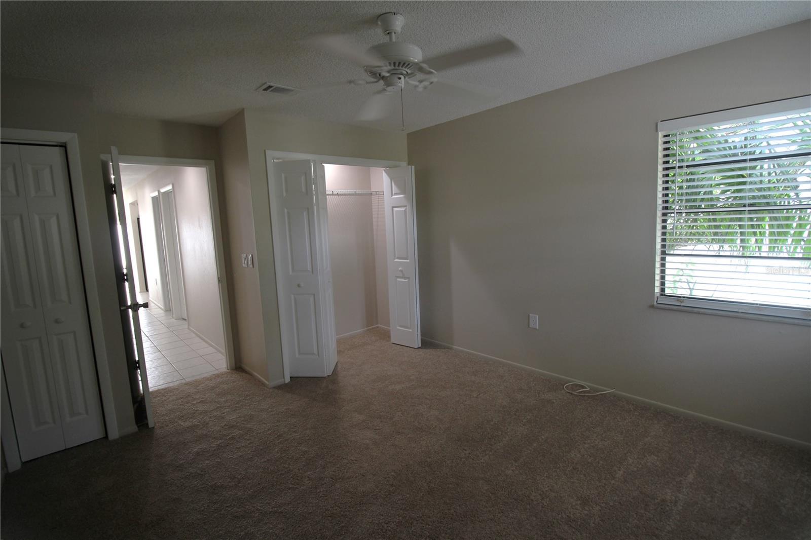 390 S WOODLANDS DR — photo 38