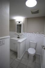 390 S WOODLANDS DR — photo 31