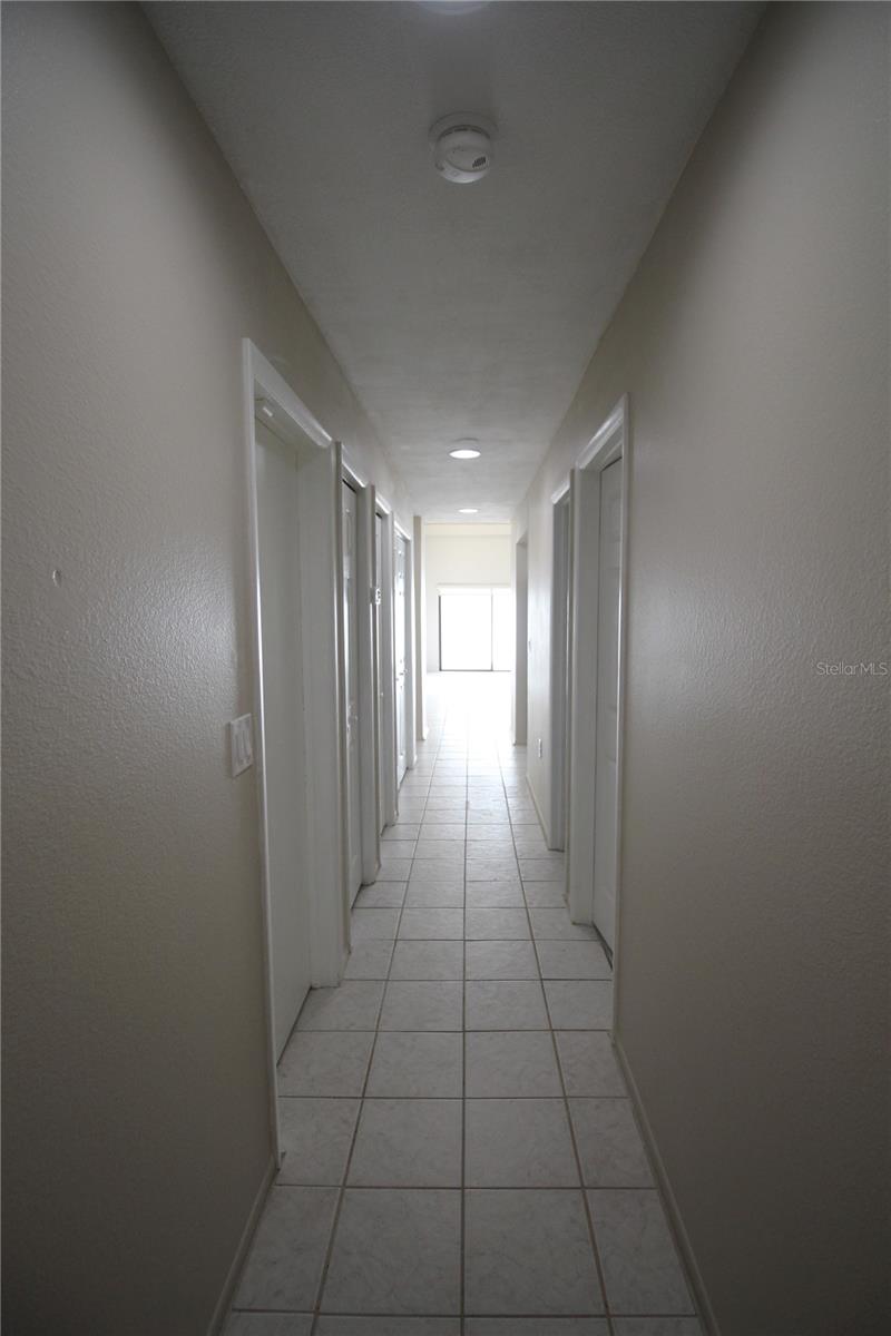 390 S WOODLANDS DR — photo 40