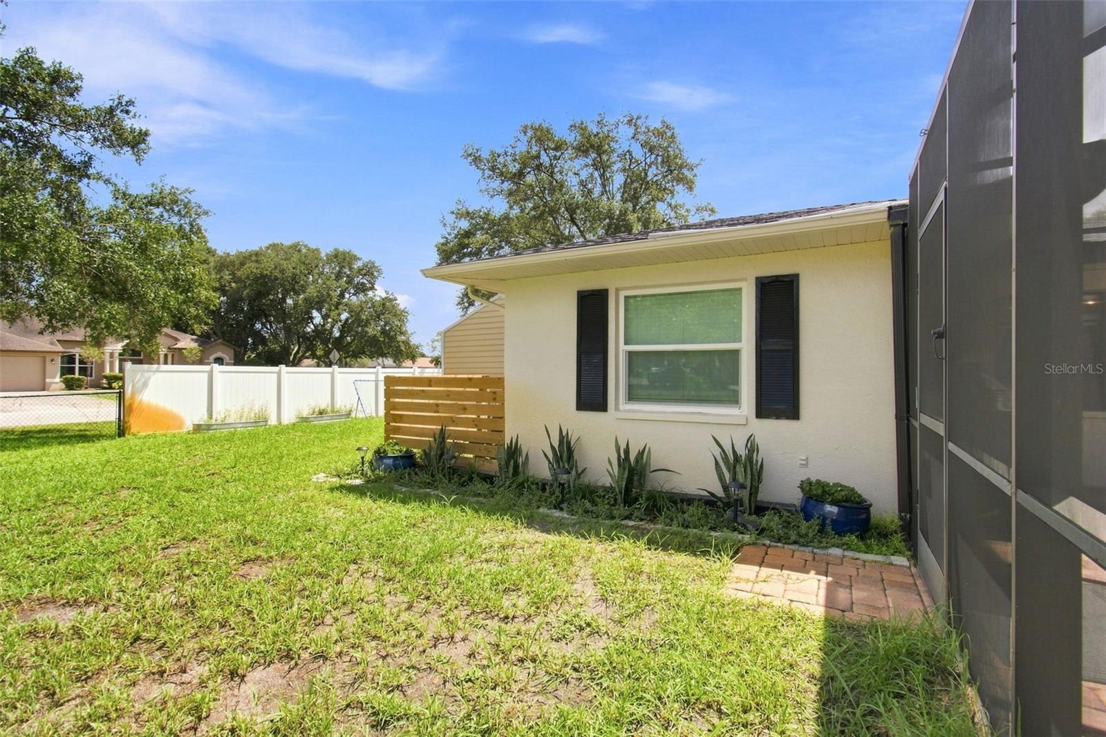 9639 ALVERNON DR — photo 55