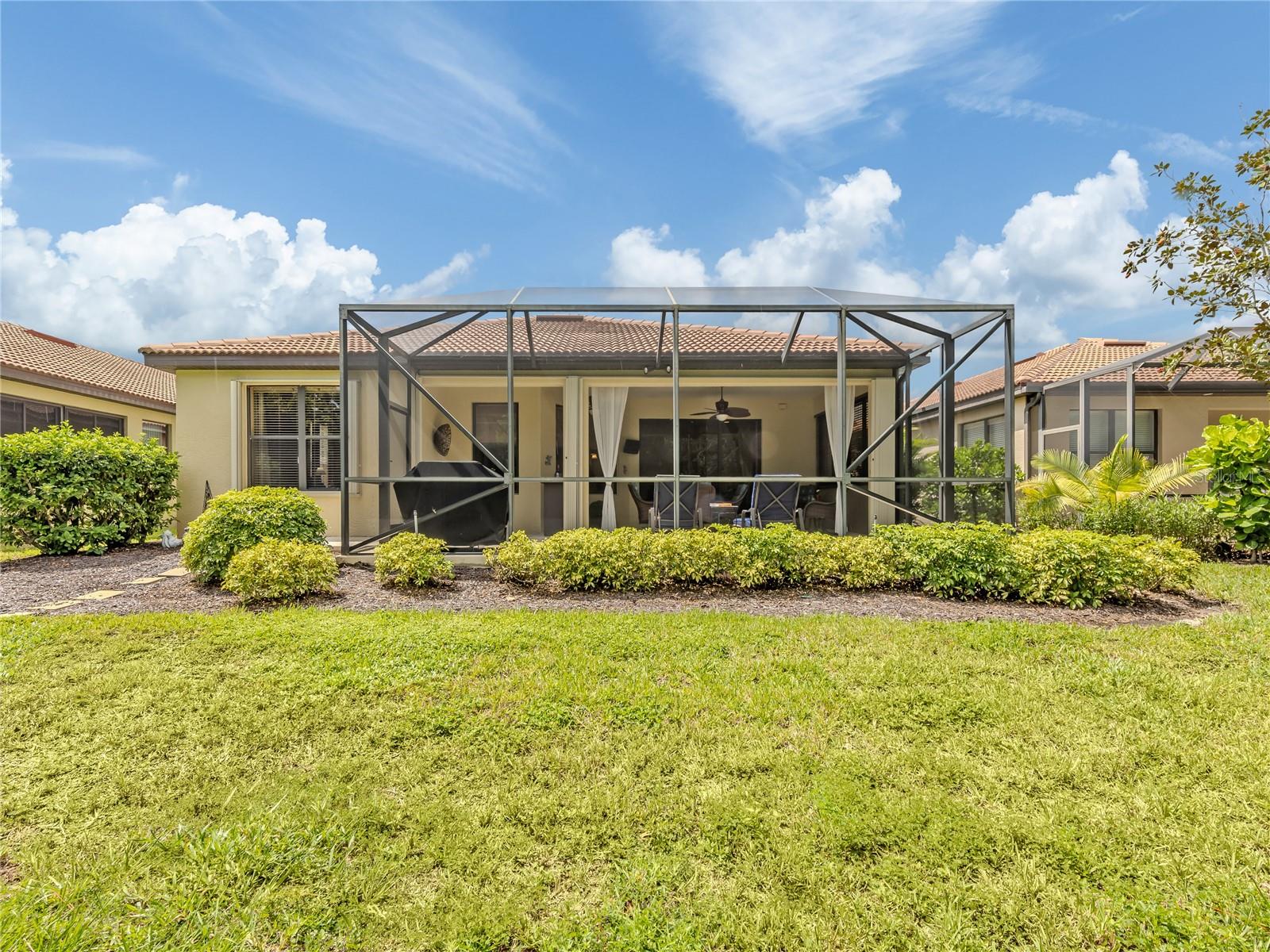 20702 CAPELLO DR — photo 33