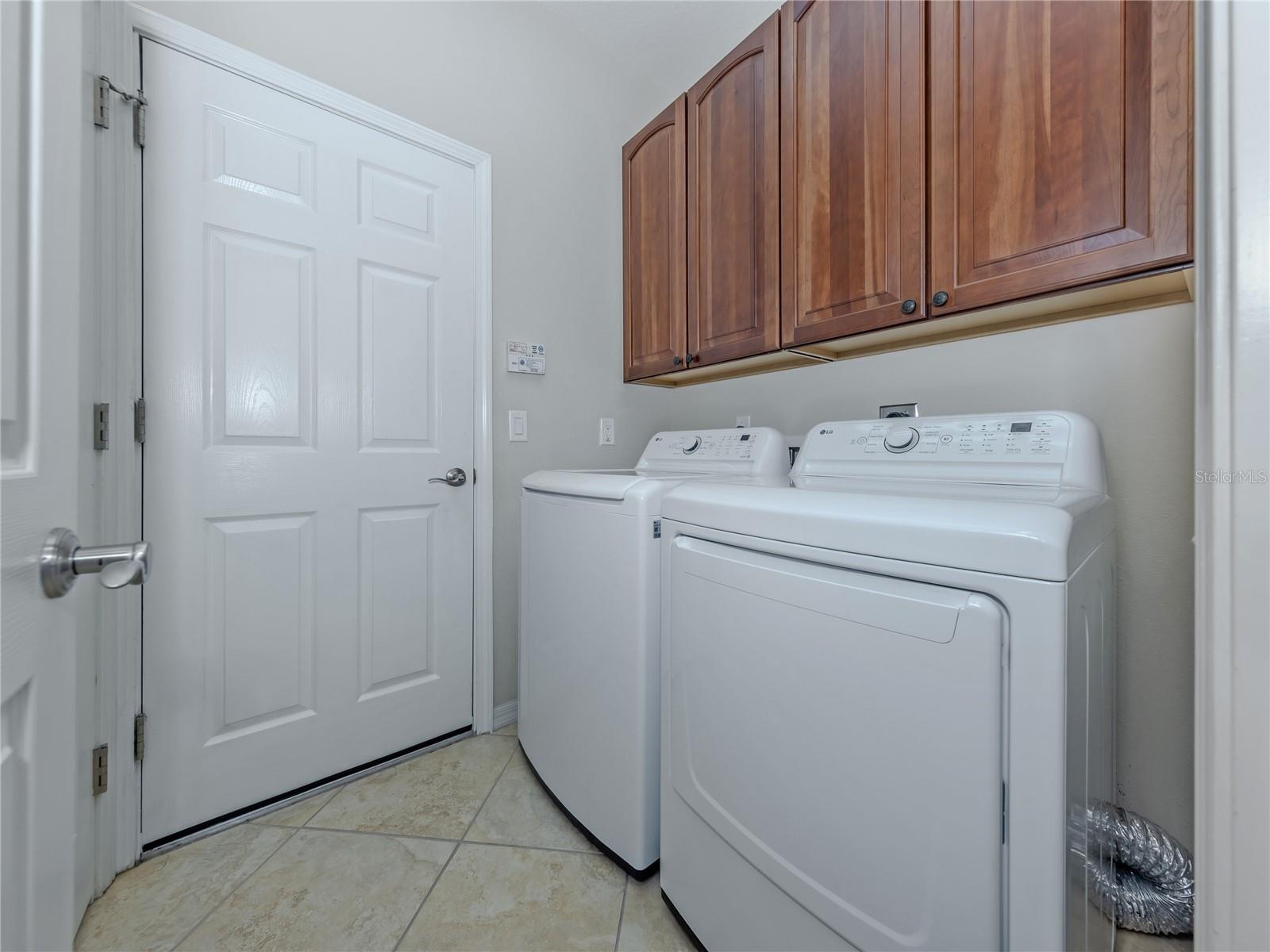 20702 CAPELLO DR — photo 27