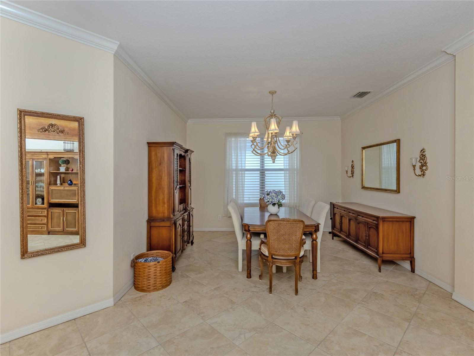 20702 CAPELLO DR — photo 8