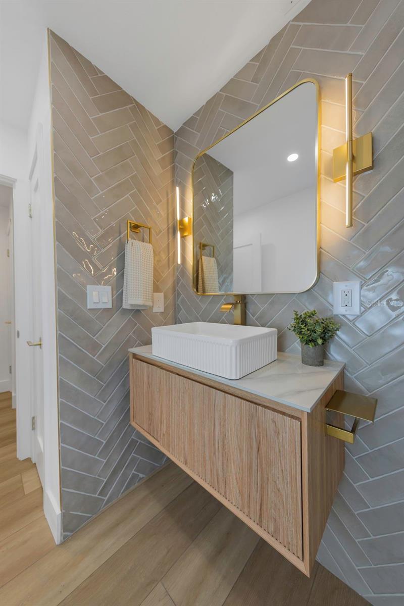 8209 134TH ST — photo 39