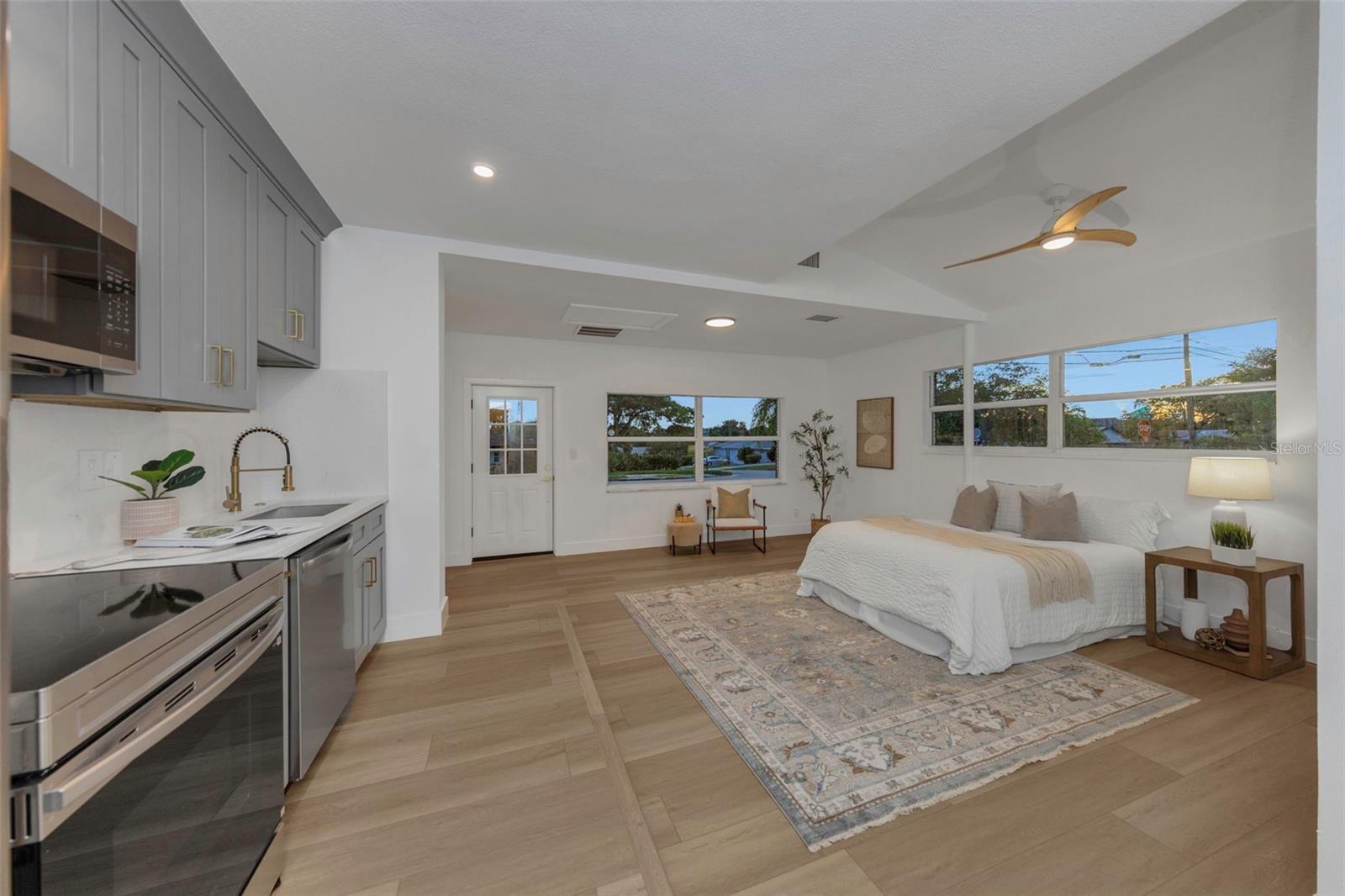 8209 134TH ST — photo 12